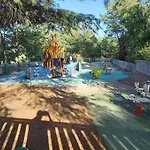 T2 De 34m2 En De Standing A - Piscines - Jardinet - Plein Coeur Du Golfe De St Tropez- Pleine Nature Grimaud