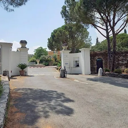 T2 De 34m2 En De Standing A - Piscines - Jardinet - Plein Coeur Du Golfe De St Tropez- Pleine Nature